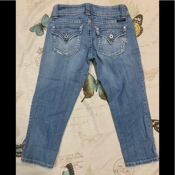 Miss me denim Capri - Picture 3 of 8